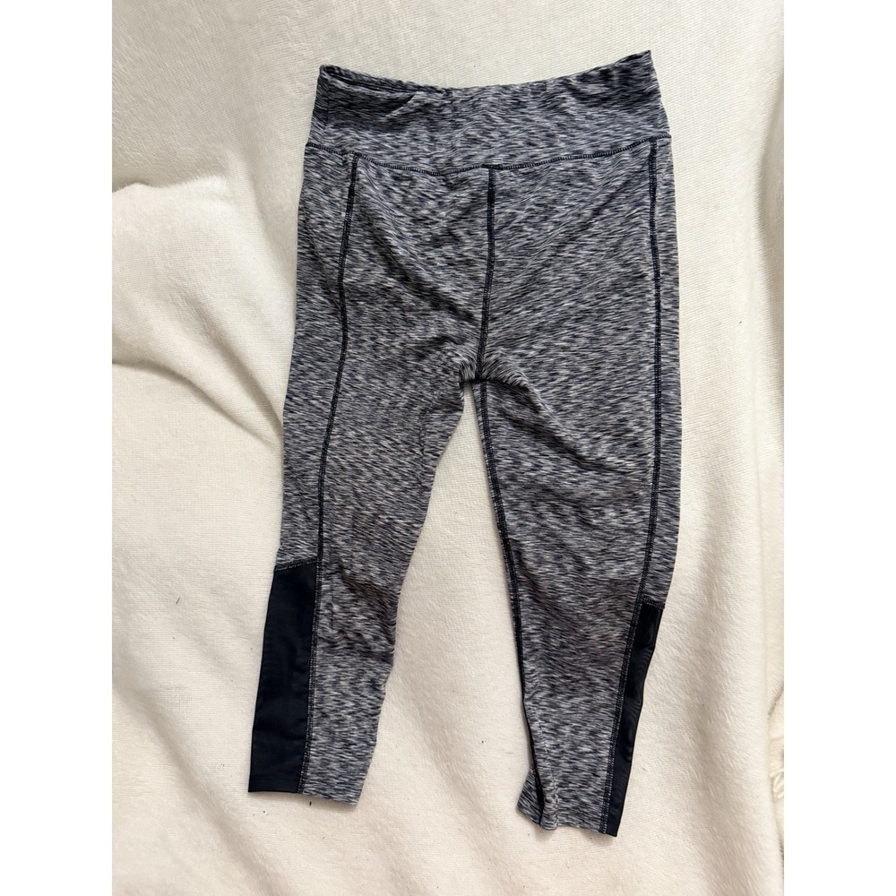 BCG Girls Size L 12/14 Athletic Capri Leggings Gray Black Workout Yoga